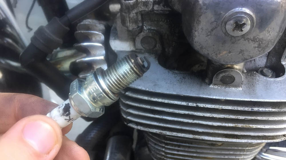 The Low Down on Motorcycle Spark Plugs